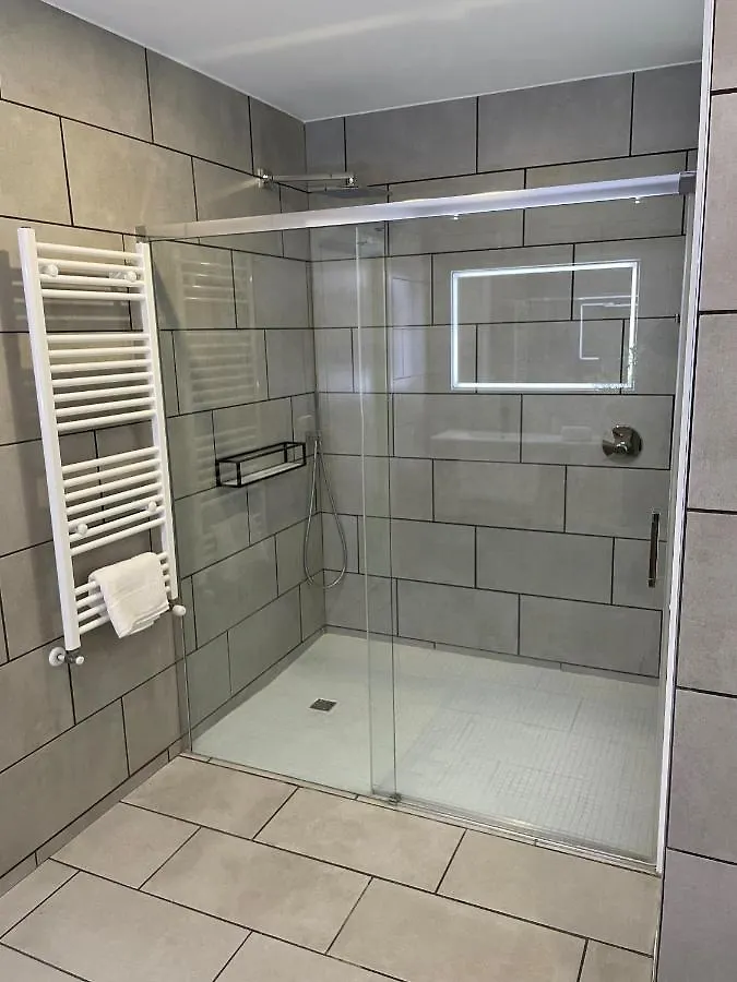 Buen Pastor Suite Apartment - A Estrenar! Spain